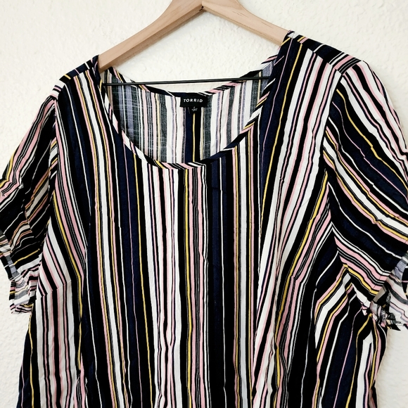 Torrid Abbey Rayon Slub Stripe Back Top Women's Plus Size 1X Multicolored Stripe - Picture 2 of 7